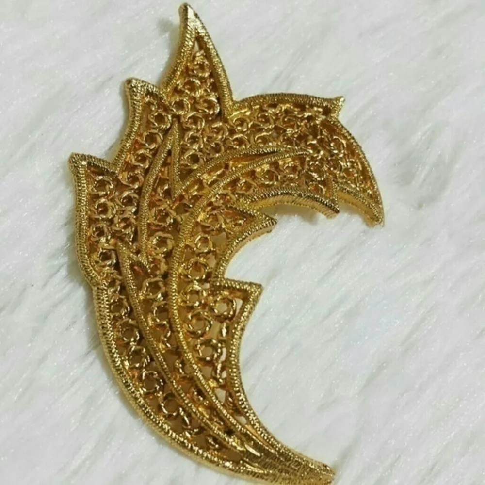 Vintage Christian Dior Blown Leaf Brooch